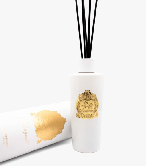 Difusor em Stick Cavalinho Bouquet Detalhe Conjunto