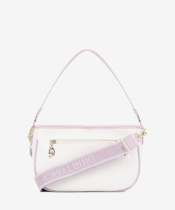 Mala Tiracolo Cavalinho Dear Me Leve tudo o que precisa com esta mala de tiracolo elegante. Organize o essencial e mantenha as mãos livres com conforto e segurança. Ideal para manter os seus essenciais organizados e acessíveis. Este modelo tiracolo é perfeito para passeios e encontros casuais. Desfrute de conforto e estilo em cada saída. Adicione um toque de charme aos seus outfits.