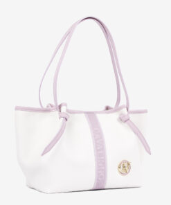 Mala Ombro Cavalinho Dear Me Com um formato estruturado é ideal para organizar os seus essenciais com elegância e de forma prática. Esta mala combina design clássico com detalhes contemporâneos sendo o acessório perfeito para realçar qualquer um dos seus looks, do profissional ao casual chique.