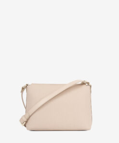 Mala Tiracolo Cavalinho La Vie Máxima utilidade no mínimo espaço. Mala tiracolo compacta para transportar o essencial com segurança e mãos livres. Simplesmente indispensável.