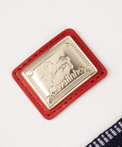 logo only by cavalinho branco