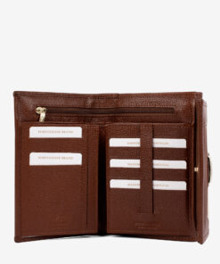 Carteira Cavalinho Sublime O acessório de moda que faltava! Carteira para documentos, tamanho médio. Design seguro e prático, garantindo proteção para tudo o que precisa. O seu estilo nunca foi tão prático!