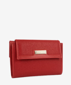 Carteira Cavalinho La Vie O acessório de moda que faltava! Carteira para documentos, tamanho médio. Design seguro e prático, garantindo proteção para tudo o que precisa. O seu estilo nunca foi tão prático!