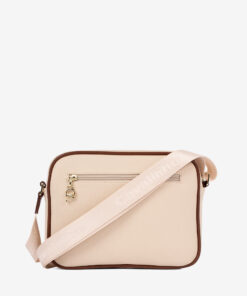 Mala Tiracolo Cavalinho Sublime Leve tudo o que precisa com esta mala de tiracolo elegante. Organize o essencial e mantenha as mãos livres com conforto e segurança. Ideal para manter os seus essenciais organizados e acessíveis. Este modelo tiracolo é perfeito para passeios e encontros casuais. Desfrute de conforto e estilo em cada saída. Adicione um toque de charme aos seus outfits.