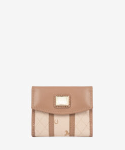 Carteira Cavalinho  Di Cavallo Essencialismo e moda. Carteira de documentos Cavalinho pequena com design inteligente e elegante. Tenha o essencial sempre à mão sem volume extra. Perfeita para malas pequenas.