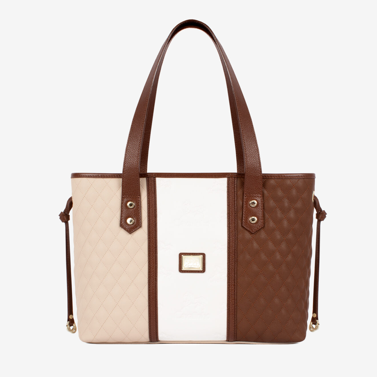 Mala Ombro Cavalinho Sublime Esta mala de ombro é o acessório ideal para a mulher que busca combinar elegância intemporal com uma funcionalidade superior. Perfeita para o ambiente de trabalho, eventos sociais ou para o dia a dia, desenhada para otimizar a sua organização e facilitar o acesso aos seus pertences.