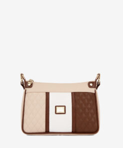 Mala Tiracolo Cavalinho Sublime Leve tudo o que precisa com esta mala de tiracolo elegante. Organize o essencial e mantenha as mãos livres com conforto e segurança. Ideal para manter os seus essenciais organizados e acessíveis. Este modelo tiracolo é perfeito para passeios e encontros casuais. Desfrute de conforto e estilo em cada saída. Adicione um toque de charme aos seus outfits.