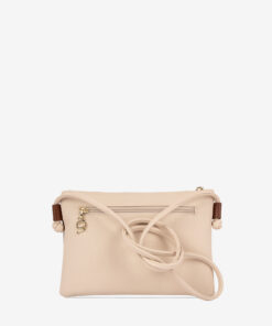 Mala Tiracolo Cavalinho Sublime Leve só o que precisa! A Mini Mala Cavalinho de tiracolo oferece funcionalidade superior num design compacto. O seu acessório hands-free perfeito para um dia a dia mais leve e prático.