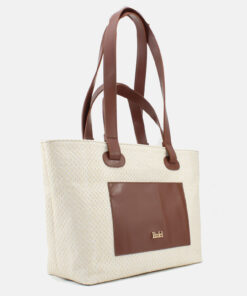 Mala Mão Rufel Esta mala de mão é o acessório ideal para a mulher que procura combinar elegância intemporal com uma funcionalidade superior. Perfeita para o ambiente de trabalho, eventos sociais ou para o dia a dia. Desenhada para otimizar a sua organização e facilitar o acesso aos seus pertences.