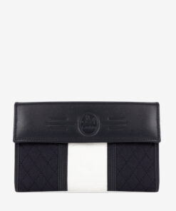 Carteira Cavalinho Sublime Leve todos os seus documentos e mais! Carteira Cavalinho grande para senhora: organização superior imbatível. Ampla e com divisórias inteligentes para ter tudo sempre à mão. Um statement de moda que resolve a sua vida.