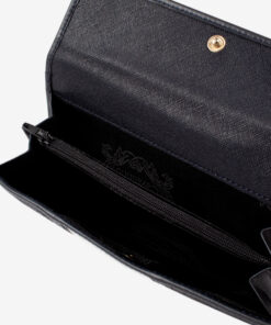 Carteira Cavalinho Sublime Leve todos os seus documentos e mais! Carteira Cavalinho grande para senhora: organização superior imbatível. Ampla e com divisórias inteligentes para ter tudo sempre à mão. Um statement de moda que resolve a sua vida.