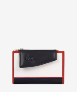 Carteira Horse By Cavalinho O acessório de moda que faltava! Carteira para documentos, tamanho médio. Design seguro e prático, garantindo proteção para tudo o que precisa. O seu estilo nunca foi tão prático!