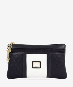 Bolsa Cosméticos Cavalinho Sublime Compacta, com divisões extra para os seus essenciais de beleza ou pequenos objetos. Otimize o espaço e a usabilidade na sua mala.