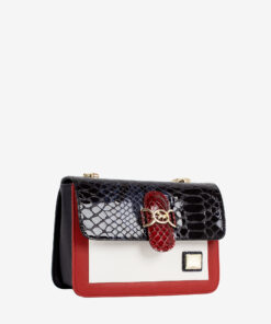 Mala Ombro Cavalinho Cherry Blossom Versatilidade encontra o cl&aacute;ssico! Esta mala de ombro de tamanho m&eacute;dio acompanha o seu dia com eleg&acirc;ncia. O design intemporal em pele adapta-se a qualquer look, do trabalho ao fim de semana. A al&ccedil;a de ombro oferece-lhe liberdade, garantindo o m&aacute;ximo de usabilidade em movimento. Invista num cl&aacute;ssico que simplifica a sua rotina!