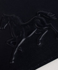 Mala Tiracolo Horse By Cavalinho Leve tudo o que precisa com esta mala de tiracolo elegante. Organize o essencial e mantenha as m&atilde;os livres com conforto e seguran&ccedil;a. Ideal para manter os seus essenciais organizados e acess&iacute;veis. Este modelo tiracolo &eacute; perfeito para passeios e encontros casuais. Desfrute de conforto e estilo em cada sa&iacute;da. Adicione um toque de charme aos seus outfits.