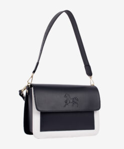 Mala Ombro Horse By Cavalinho O tamanho ideal para os seus essenciais. Design de ombro prático e moderno, com fecho elegante. Tendência e funcionalidade num acessório Cavalinho. Elegância on-the-go com a máxima usabilidade.