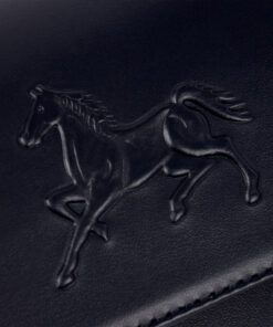 Mala Ombro Horse By Cavalinho O tamanho ideal para os seus essenciais. Design de ombro prático e moderno, com fecho elegante. Tendência e funcionalidade num acessório Cavalinho. Elegância on-the-go com a máxima usabilidade.