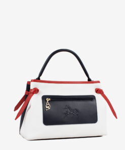 Mala Mão Horse By Cavalinho Com um formato estruturado é ideal para organizar os seus essenciais com elegância e de forma prática. Esta mala combina design clássico com detalhes contemporâneos sendo o acessório perfeito para realçar qualquer um dos seus looks, do profissional ao casual chique.