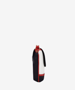 Mala Tiracolo Horse By Cavalinho Leve só o que precisa! A Pequena Mala Cavalinho de tiracolo oferece funcionalidade superior num design compacto. O seu acessório hands-free perfeito para um dia a dia mais leve e prático.