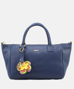 Mala Mão Rufel Esta mala de mão é o acessório ideal para a mulher que procura combinar elegância intemporal com uma funcionalidade superior. Perfeita para o ambiente de trabalho, eventos sociais ou para o dia a dia. Desenhada para otimizar a sua organização e facilitar o acesso aos seus pertences.