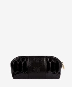 Bolsa Cosméticos Cavalinho Honor Maximize a organização da sua mala com esta bolsa Cavalinho. Ideal para cosméticos, cabos ou acessórios.