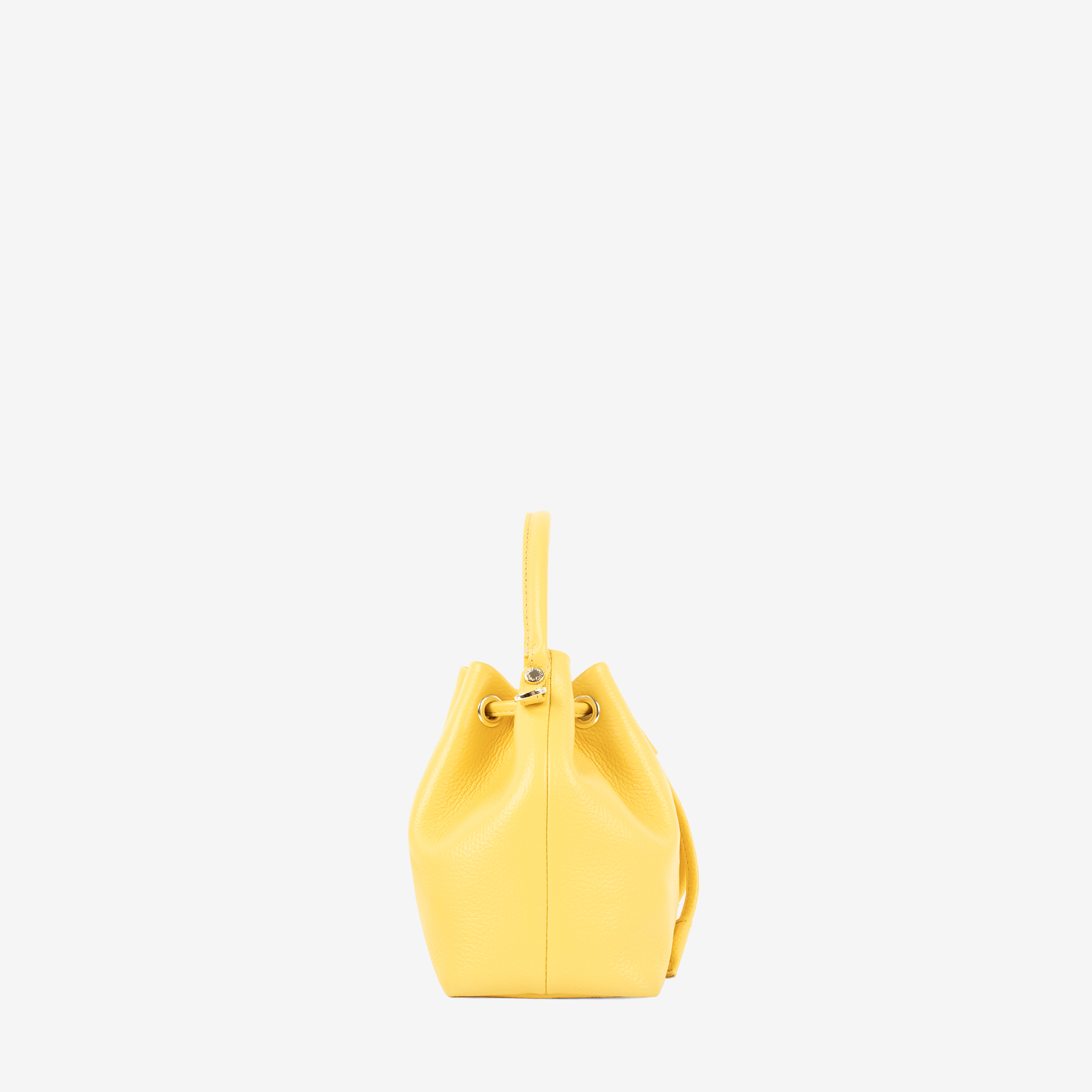 Mala Mão Cavalinho Signature Descubra a Mini Mala de Mão e Tiracolo da Cavalinho. Em amarelo vibrante, com detalhes em dourado e fecho ajustável. O acessório de luxo ideal para o dia a dia ou ocasiões especiais.