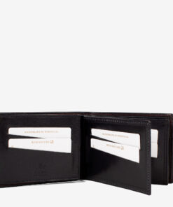 Carteira Cavalinho Gentleman Máxima capacidade, estilo inconfundível. A carteira de documentos Cavalinho (tamanho grande) une a sofisticação da moda à utilidade extrema. Design robusto, elegante e funcional. Espaço premium para cartões, moedas, notas e documentos.