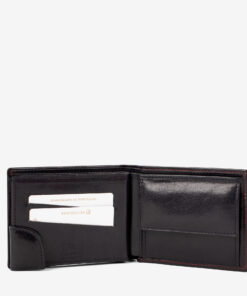 Carteira Cavalinho Gentleman Máxima capacidade, estilo inconfundível. A carteira de documentos Cavalinho (tamanho grande) une a sofisticação da moda à utilidade extrema. Design robusto, elegante e funcional. Espaço premium para cartões, moedas, notas e documentos.