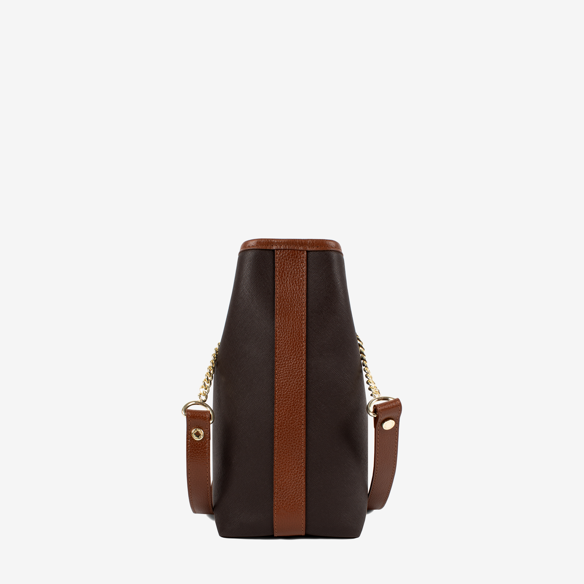 Mala Ombro Cavalinho Origem Esta mala de ombro é o acessório ideal para a mulher que busca combinar elegância intemporal com uma funcionalidade superior. Perfeita para o ambiente de trabalho, eventos sociais ou para o dia a dia. Desenhada para otimizar a sua organização e facilitar o acesso aos seus pertences.
