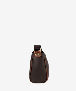 Mala Tiracolo Cavalinho Origem Leve tudo o que precisa com esta mala de tiracolo elegante. Organize o essencial e mantenha as mãos livres com conforto e segurança. Ideal para manter os seus essenciais organizados e acessíveis. Este modelo tiracolo é perfeito para passeios e encontros casuais. Desfrute de conforto e estilo em cada saída. Adicione um toque de charme aos seus outfits.