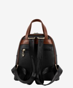 Mochila Cavalinho Origem Ideal para a mulher que procura um acessório prático e elegante, esta mochila combina design moderno com a qualidade inconfundível da marca. Perfeita para o dia a dia na cidade, para um passeio ou para adicionar um toque de estilo distinto ao seu look casual-chique.