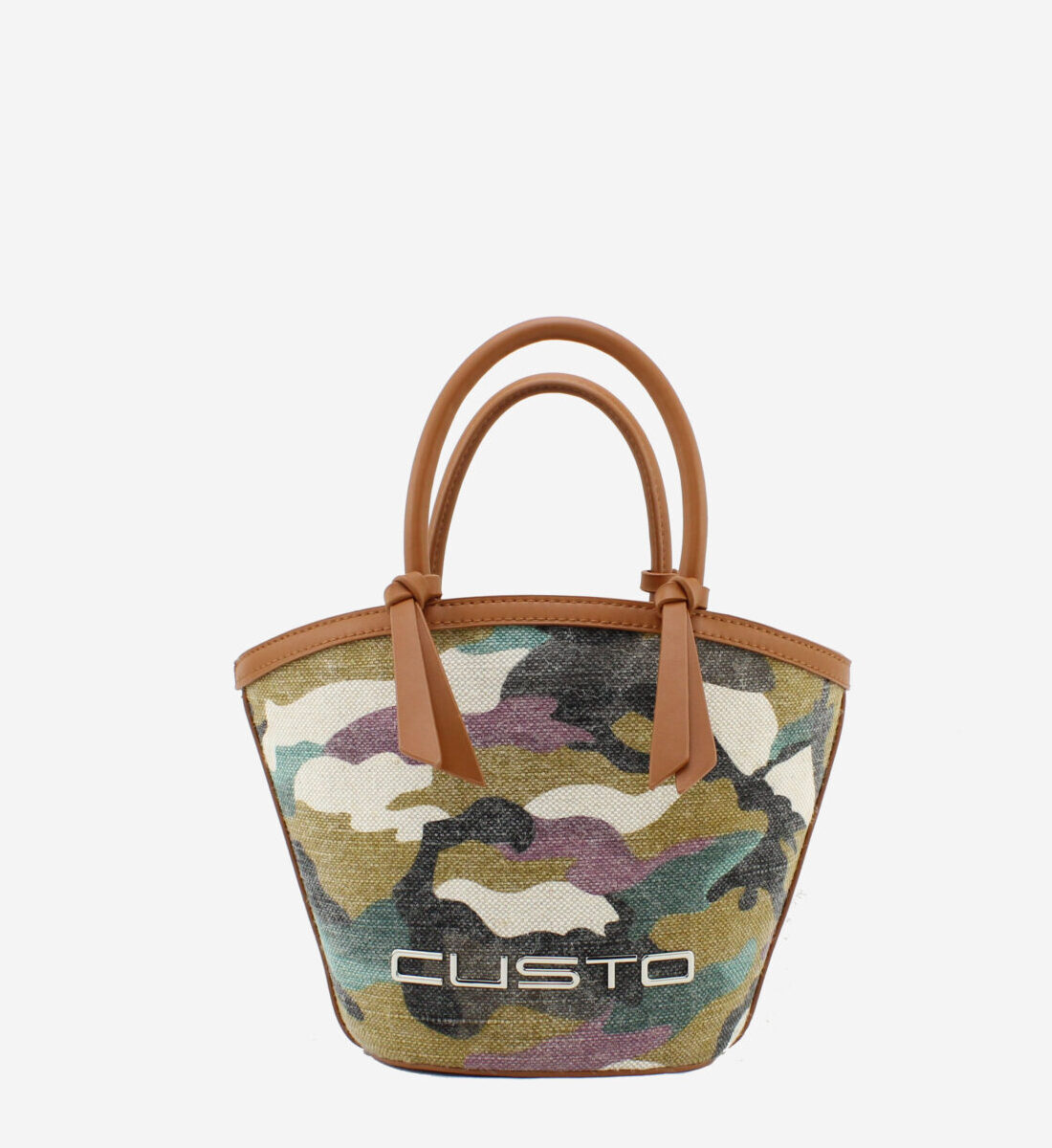 Mala Mão Custo Barcelona Descubra a mala média Custo Barcelona padrão camuflado e pegas em castanho com logótipo em destaque. Compacta, moderna e ideal para o dia a dia. Garanta a sua!