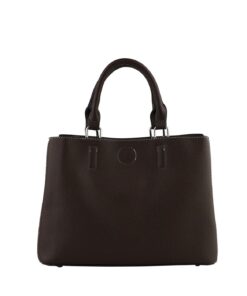 Mala Mão Francinel Descubra a mala de mão Francinel. Design sofisticado com costuras contrastantes e pormenor frontal elegante. Ideal para o dia a dia. Compre já!